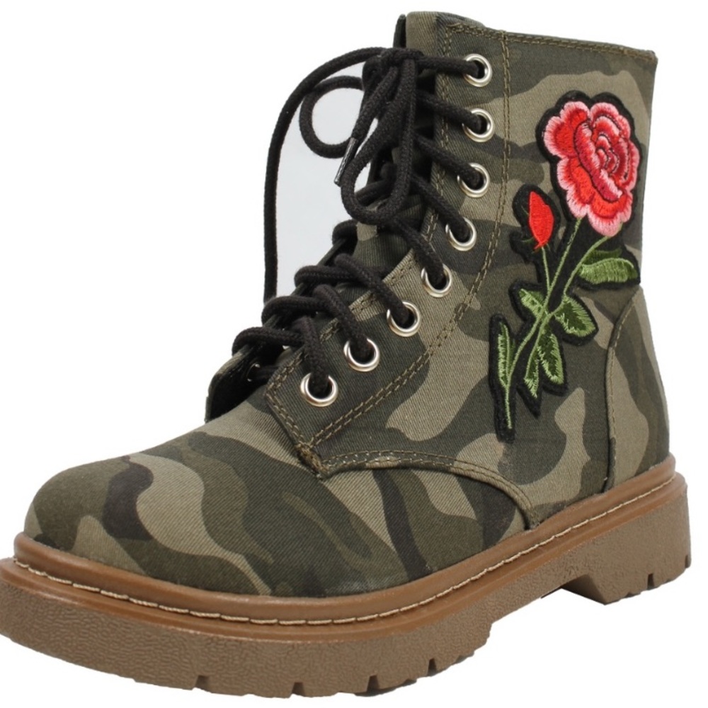 Camo Rose Boots